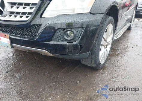 2009 Mercedes-Benz Ml 350 4Matic z USA, uszkodzony, nr VIN 4JGBB86E99A520351